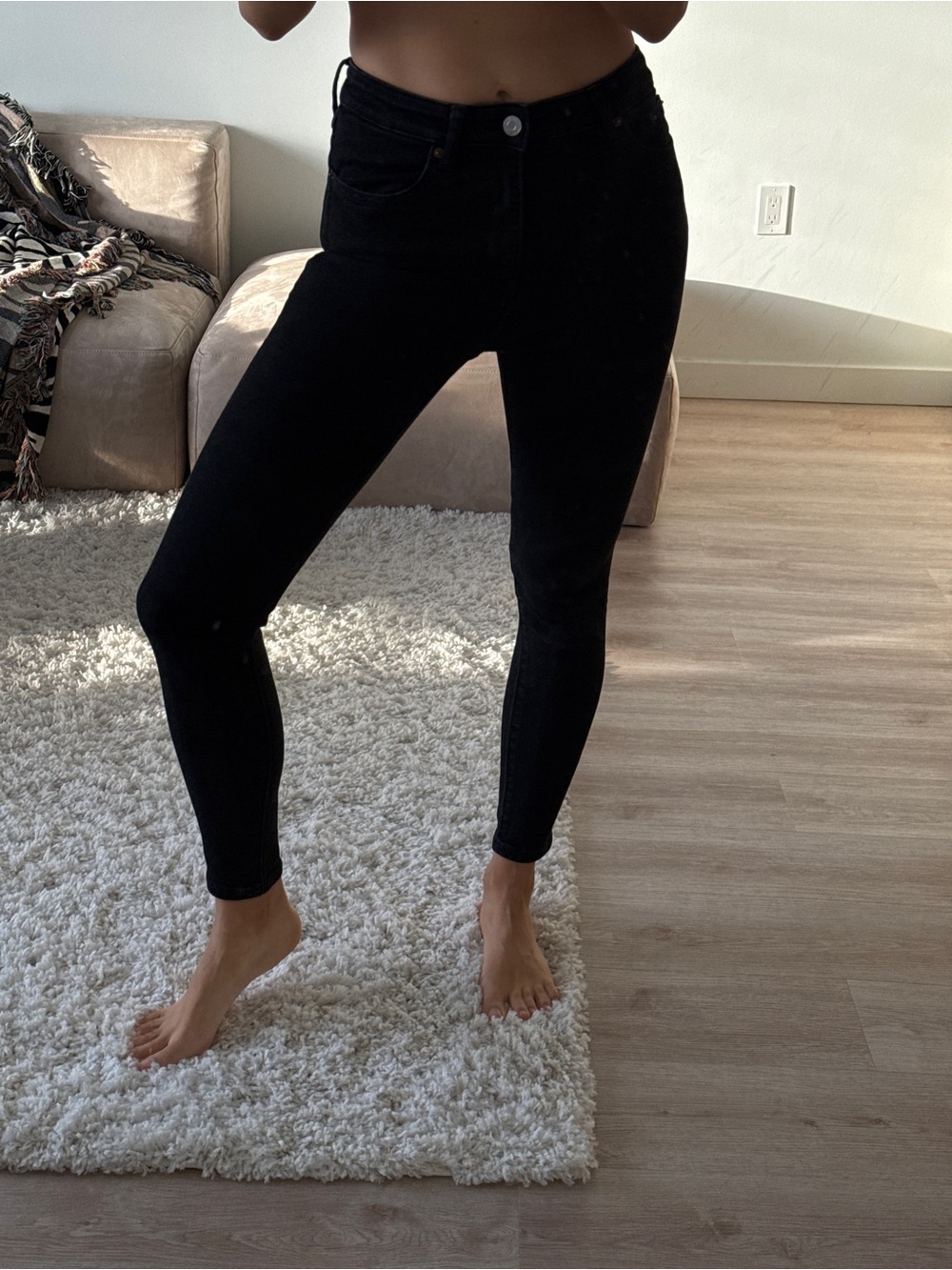 Zara High-Rise Black Skinny Jeans